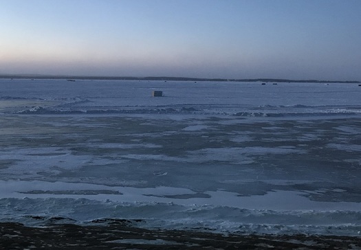Meterologists say this winter's January temperatures were average for Minnesota. (Laurie Stern)