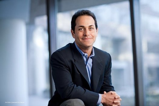 Neal Simon is a business executive and community leader from Potomac, Maryland. He is the current CEO of Bronfman Rothschild and is running for U.S. Senate. (Neal Simon)