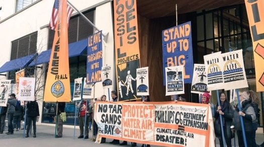 Environmental advocates want the Trump administration to block a permit to expand a Bay Area oil refinery. (Jason Pfeifle)