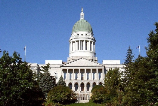 The Maine House of Representatives voted 81-69 to block a rollback of the minimum wage. (rmr2u/Wikimedia Commons)