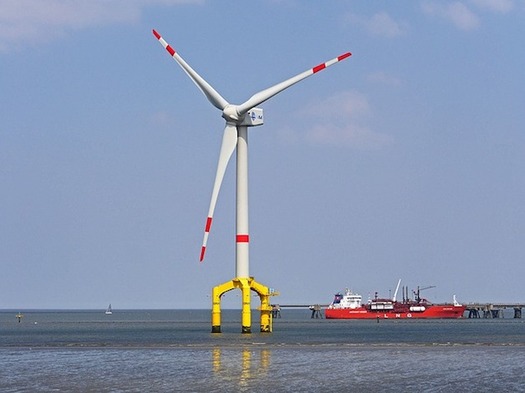 New London could become a regional hub for offshore wind development. (hpgruesen/Pixabay)