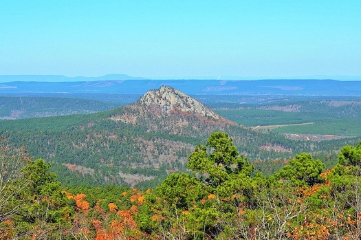 Forked Mountain is a prominent feature of the Flatside Wilderness area in central Arkansas. (Wikimedia Commons)