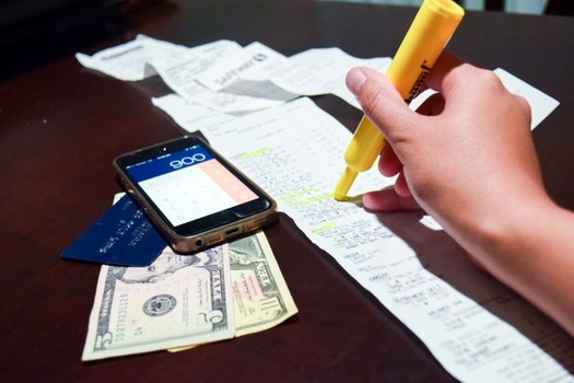 Consumer advocates say the current system of student loan repayment can be confusing for borrowers and result in them paying higher interest rates. (Twenty20)