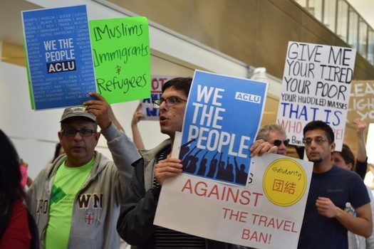 Civil rights groups say only 2 percent of applicants for waivers under the travel ban have received them. (malisunshine/Twenty20)
