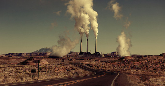 As of 2016, the Navajo Generating Station was the 11th biggest producer of greenhouse gas emissions in the United States, according to the Environmental Protection Agency. (Eflon/Flickr)