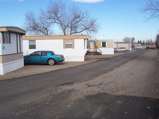 The majority of Arizona households making less than $20,000 a year spend more than half their earnings on rent. (Flickr)