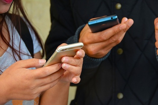 The National Toxicology Program conducted studies in rats and mice to help clarify potential health hazards of cellphones, which are used by 95 percent of American adults. (terimakasih0/Pixabay)