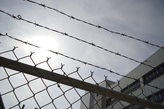 A new study finds those released from private, residential community-corrections centers are far more likely to be reincarcerated. (ErikaWittlieb/Pixbay)