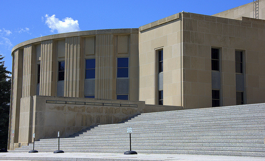 North Dakota lawmakers head back to Bismarck on Jan. 3, 2019. (Jim Bowen/Flickr)