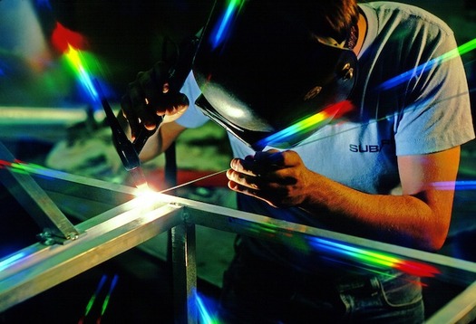 Demand for high school graduates with technical education is growing. (trapezemike/pixabay)