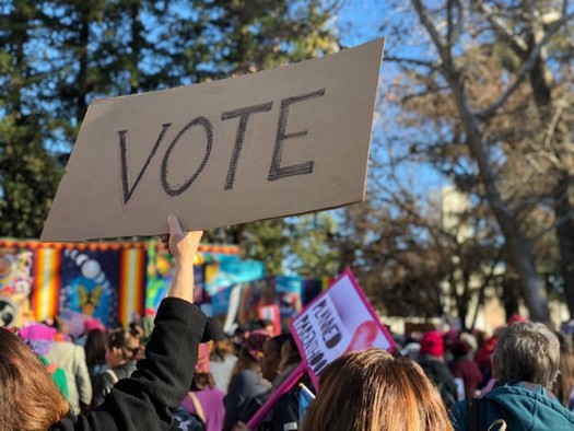 Proposed reforms to New York's election laws include early voting, online and automatic registration, and more. (BigGirlCamera/Twenty20)