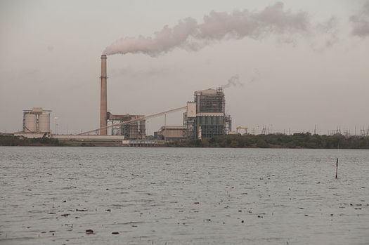 In December, the Texas Municipal Power Association announced plans to shutter the Gibbons Creek coal-fired power plant indefinitely due to high operating costs. (Pmelton87/Wikimedia Commons)