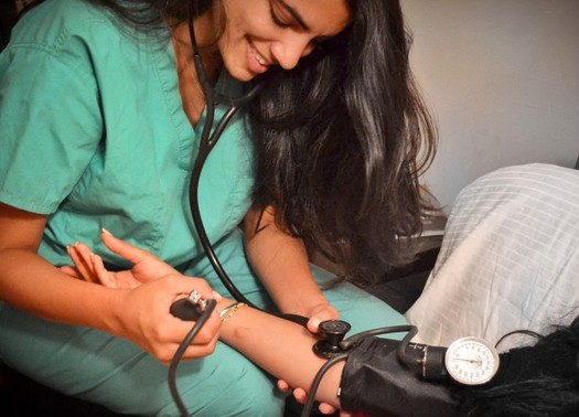 Medicaid expansion has reduced the number of uninsured adults in Kentucky by more than 460,000, according to the Kaiser Family Foundation. (@thegoldenmonoclenyc/Twenty20)
