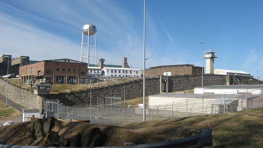 The Kentucky State Penitentiary complex in Eddyville, Ky., holds more than 850 people and has been in operation since the 1880s. (Wikimedia Commons)