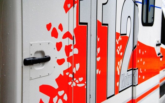 According to the American Heart Association, cardiopulmonary resuscitation can double or triple the chance of surviving cardiac arrest. (HansMartinPaul/Pixabay)