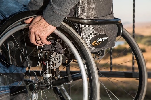 Good news for New York City residents in wheelchairs: The city has agreed to survey crosswalks citywide and schedule repairs of missing or damaged curb cuts. (Steve Buissinne/Pixabay)