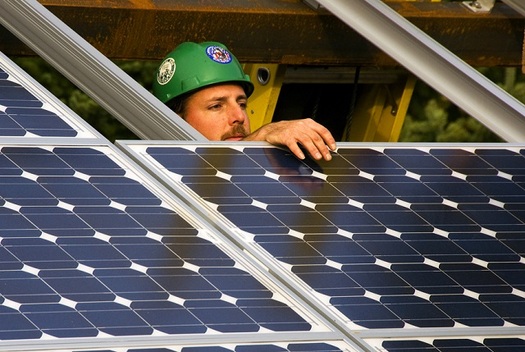 A new bill aimed at expanding access to solar energy in Arkansas is expected to create hundreds of new jobs in the solar power industry. (WikimediaCommons)