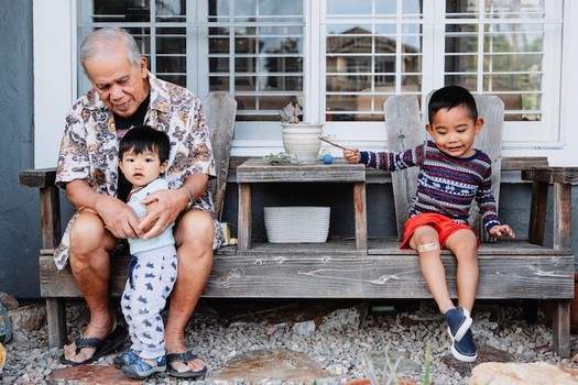 More than 80 percent of Kentucky children in state care live with a relative or foster family. (@5byseven/Twenty20)