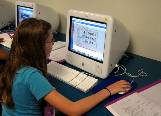 Nationwide, almost 300,000 students grades K through 12 attend school entirely online. (Jdurham/Morguefile)