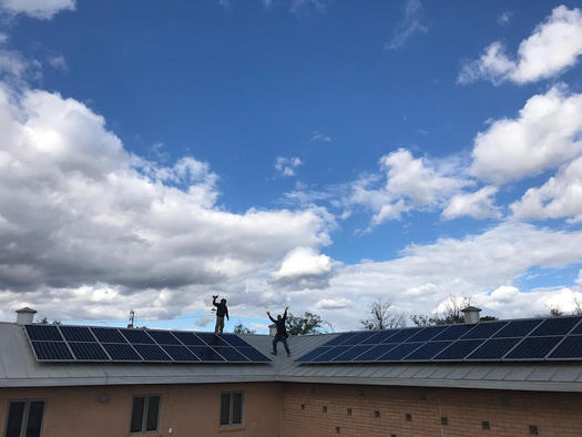 New Mexico conservation groups say they'll try again next session to pass legislation that would connect residents to community solar projects. (newenergyeconomy.org)