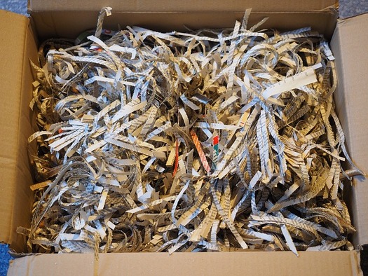 Prevent identity theft by shredding documents containing personal information. (Hans/Pixabay)
