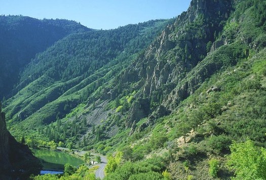 The CORE Act would establish a boundary around the 43,000-acre Curecanti National Recreation Area, making it an official unit of the National Park Service. (NPS)