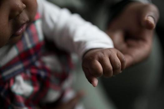 Migrant families, activists and social workers say separating children from families and detaining them should be defined as child abuse. (Clarissa Sosin/WNYC)