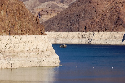 An extended drought has caused the water levels in Lake Mead near Las Vegas to drop more than 100 feet since 2000. (alexfamous/AdobeStock)