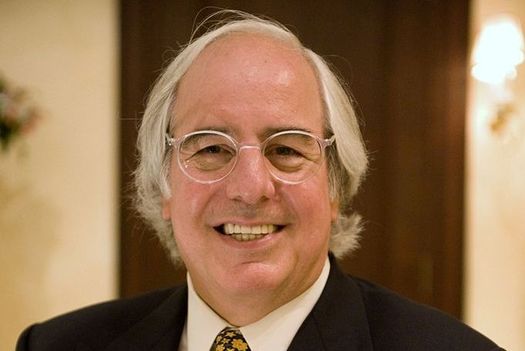 Frank Abagnale was a notorious con artist, but now helps others from becoming victims of fraud.(WikiMediaCommons)