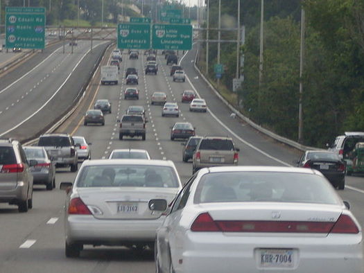 Vehicle emissions are the leading cause of air pollution in Northern Virginia. (Neonfire/Wikipedia)