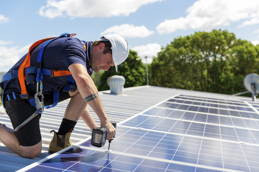 More than 400 companies in North Carolina are involved in the solar industry. (Adobe Stock) 