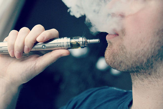A recent study by the Food and Drug Administration found that a quarter of all high school students used e-cigarettes in 2019, up five percentage points from last year. (TBEC Review/Wikimedia Commons)
