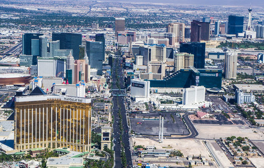 Research shows climate change and urban expansion are contributing to large average temperature increases in Las Vegas and Reno. (Ron Reiring/Flickr)