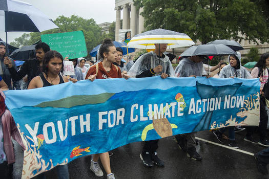 A climate change lawsuit rejected by a federal court last week argued that the U.S. government is violating young Americans' constitutional rights to a clean environment. (greenpeace.org) 