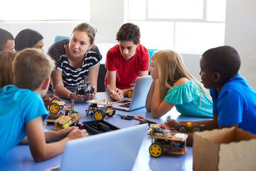 About 330,000 Washington state kids are waiting for an after-school program. (Monkey Business/Adobe Stock)