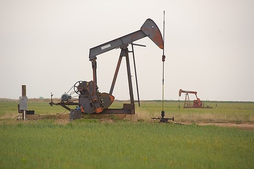 Approximately 57,000 orphan wells are documented on federal, state, tribal and private lands, and hundreds of thousands more are undocumented or at risk of being abandoned and not plugged. (Pixabay)