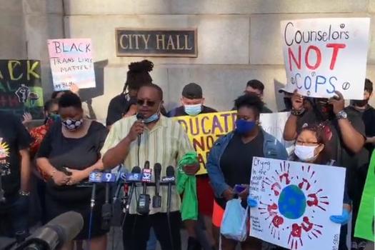 Alderman Roderick Sawyer of Chicago's 6th Ward introduced an ordinance that would end the Chicago Public Schools' security agreement with the Chicago Police Department. (VOYCES)