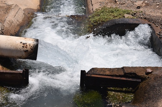 The Sierra Club's 2020 Environmental Report Card evaluates how Arizona lawmakers voted on conservation and environmental issues in this year's legislative session. (paul/Adobe Stock)  