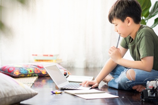 Domestic violence shelters are adjusting living areas to accommodate the learning needs of Ohio kids during the pandemic. (Adobe Stock)