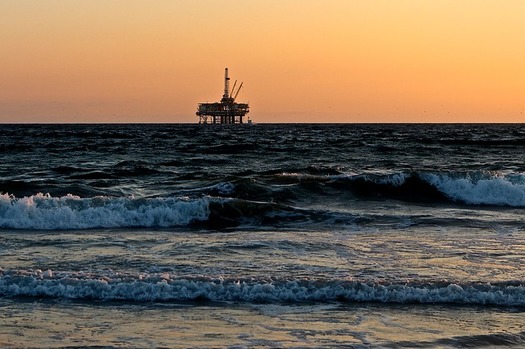 President Donald Trump signed an executive order extending a moratorium on oil drilling off the shores of Florida, Georgia and South Carolina. (Pixabay)