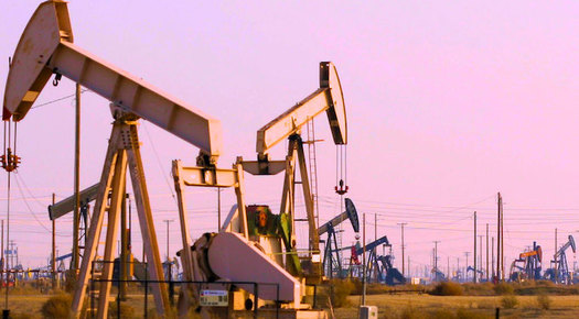 Seventy percent of all oil and gas leases granted royalty relief during the coronavirus health emergency were in Wyoming. (Richard Masoner/Flickr)