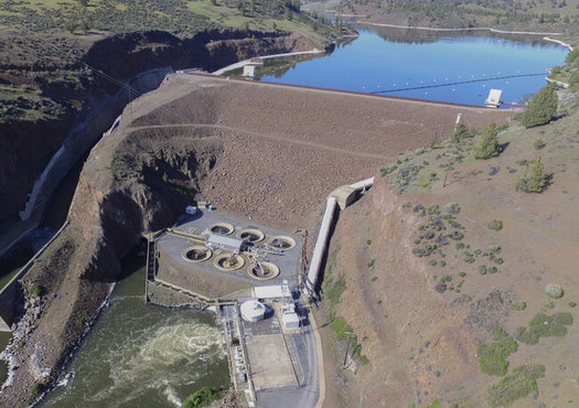 The Iron Gate Dam on the Klamath River near Hornbrook, Calif., is one of four that will be removed in 2023 as part of a new agreement. (Matthew Wier/CalTrout)