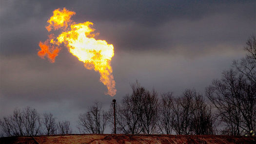 Five New Mexico counties that are home to 97% of the state's oil and gas wells are all at risk of violating federal ozone standards. (sciencemag.org)