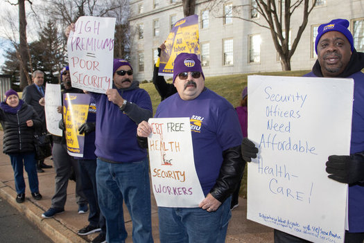 Before the pandemic, security workers rallied in front of the Statehouse for better health insurance. (32BJ SEIU)