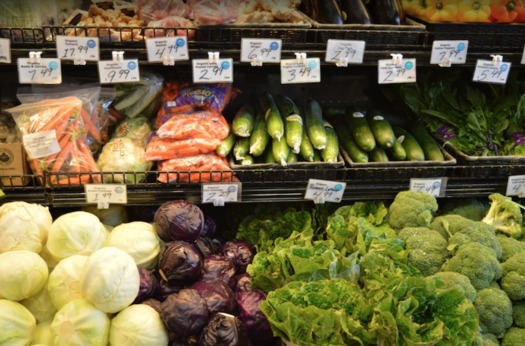 Colorado's Double Up Food Bucks program is now available year-round. In addition to farmers markets, vendors include two Save-a-Lot locations; one in Pueblo and one in Colorado Springs. (Pxhere)