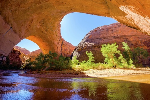 The Jacob Hamblin Arch is part of the former Grand Staircase-Escalante National Monument that Utah conservationists hope will be restored by the incoming Biden administration. (kojihirano/Adobe Stock) 