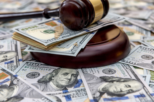 If Gov. J.B. Pritzker signs the criminal-justice package passed by the Illinois General Assembly, Illinois will be the first state to end cash bail. (RomanR/Adobe Stock)