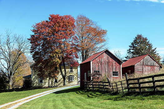 West Virginia Agrarian Commons is fundraising to acquire farmland to preserve the Appalachia region's agrarian way of life. (Wikimedia Commons)