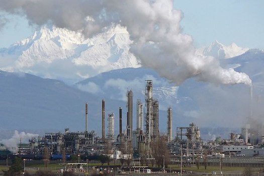 Low-income communities and communities of color have been disproportionately affected by climate change, and air and water pollution. (Walter Siegmund/Wikimedia Commons)