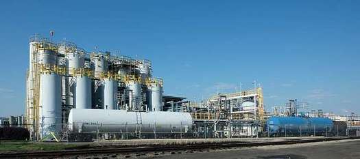 Chemicals held in oil and gas storage tanks include radioactive substances, which experts say are harmful to human health. (Adobe Stock)